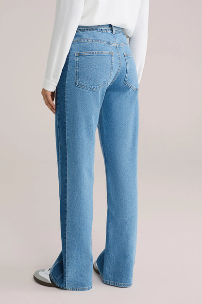 Jean taille haute à jambes larges